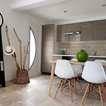 Reva Апартаменты